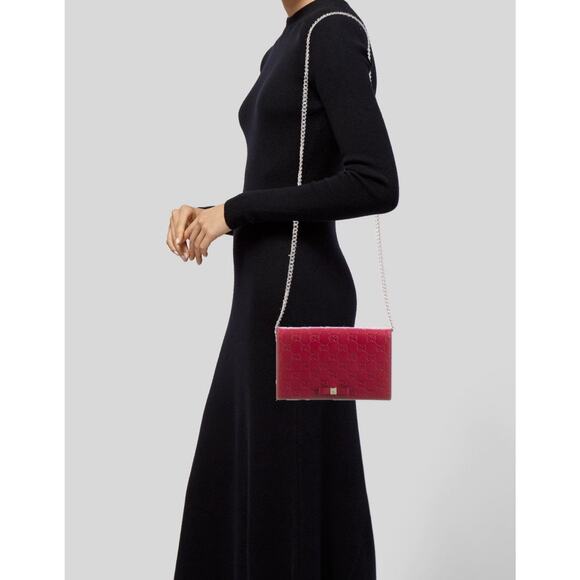 Gucci Signature Bow Chain Wallet - Picture 6 of 6